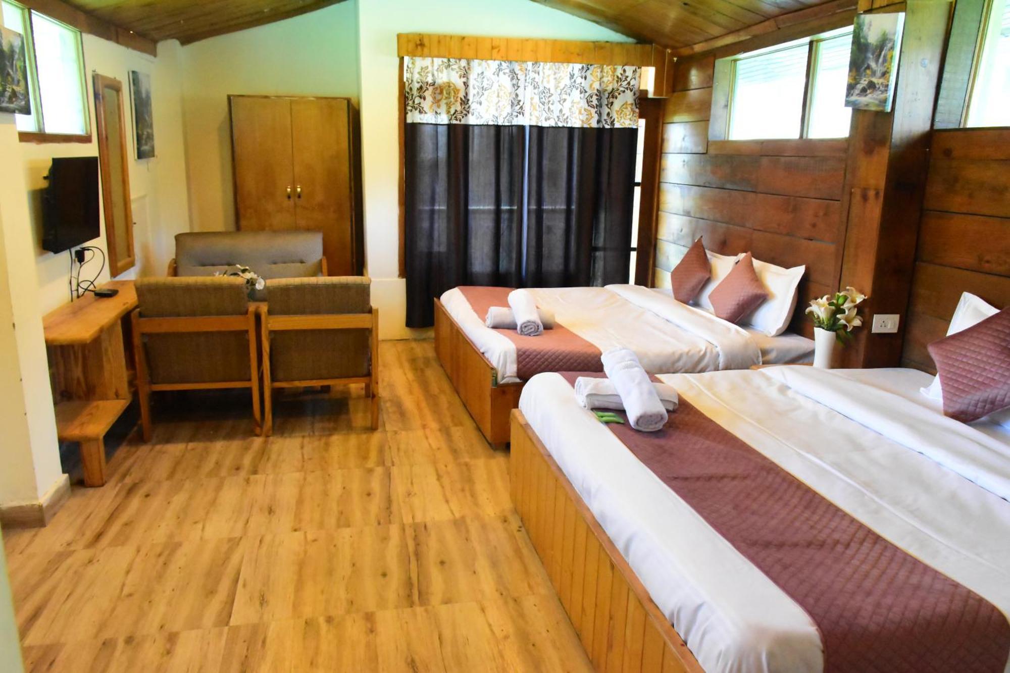 Hotel Jamla Inn Manāli Esterno foto