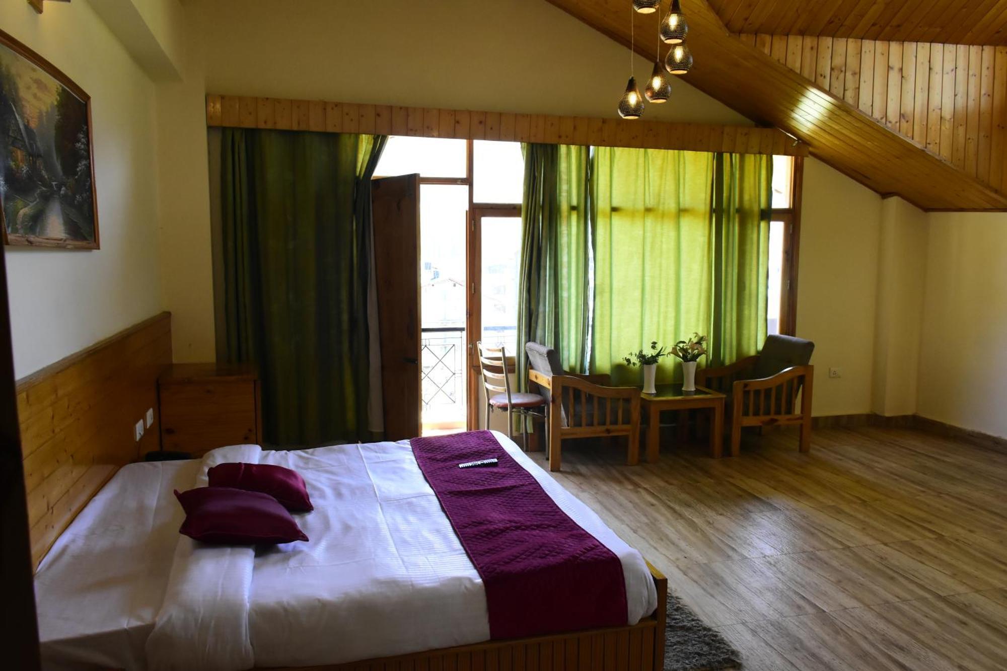 Hotel Jamla Inn Manāli Esterno foto