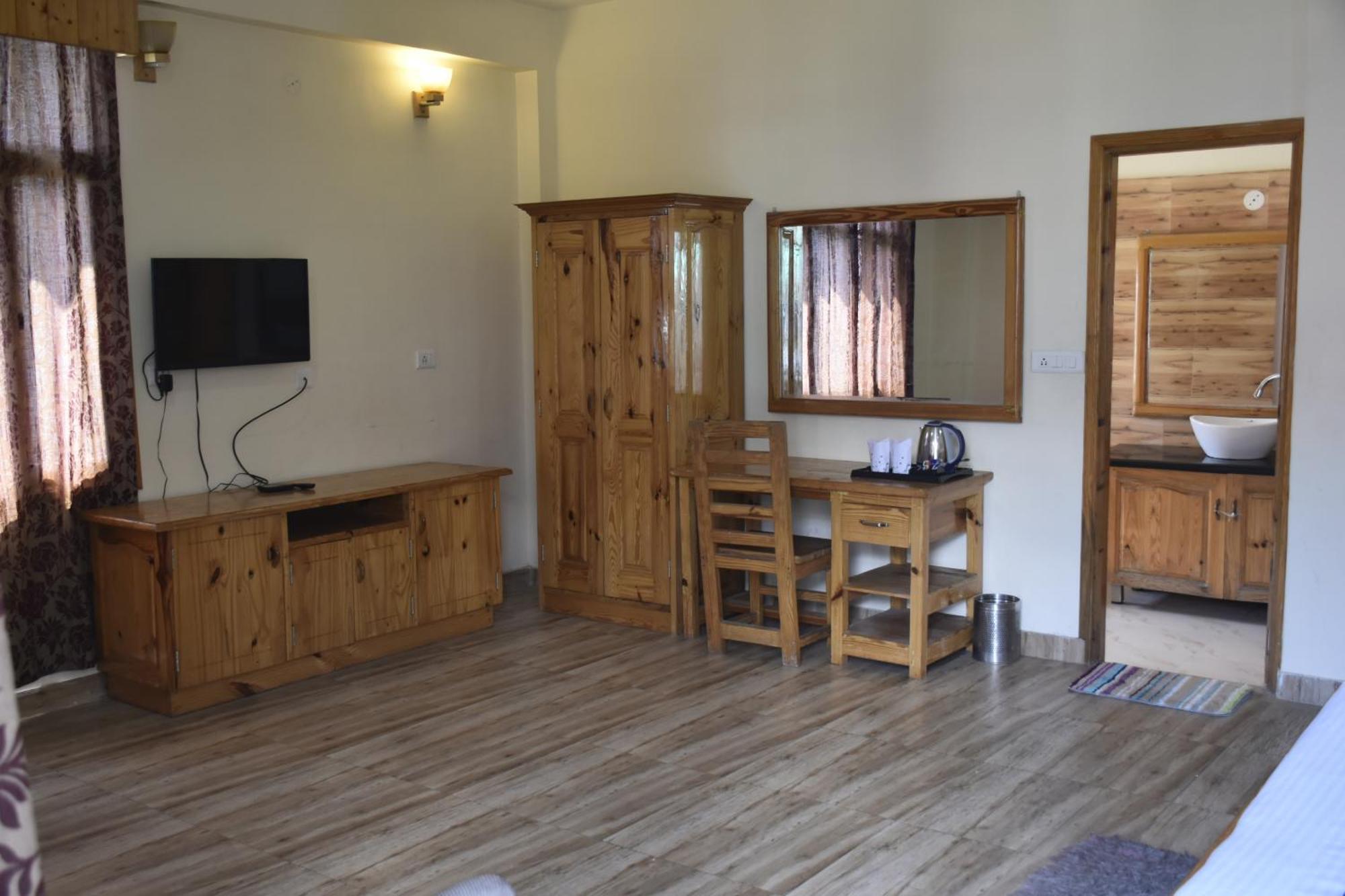 Hotel Jamla Inn Manāli Esterno foto